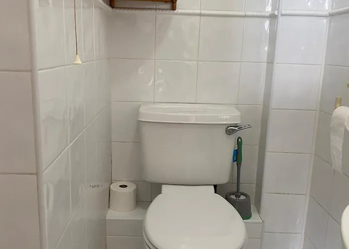 Harbour View - Two Bed With Parking * Galway